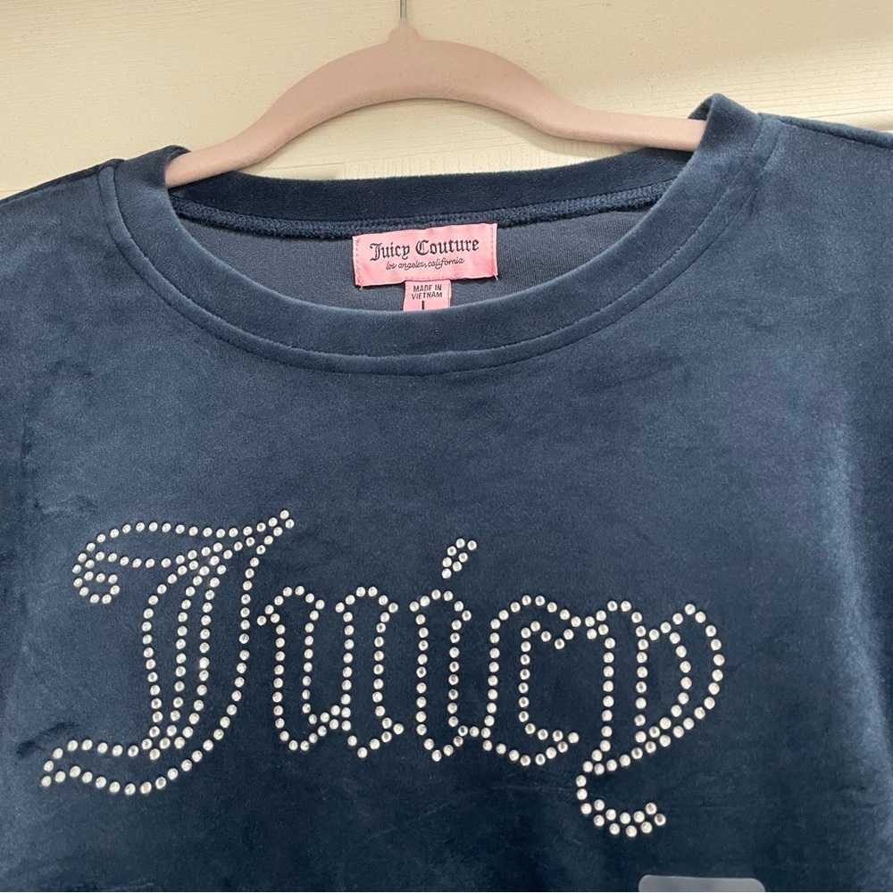 Juicy Couture Navy Blue Velour “Juicy” Rhinestone Crew Neck NWT Size L - Picture 3 of 6